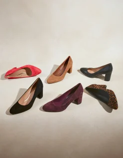 Comfortable Women's Almond Toe Pump in Tobacco Suede