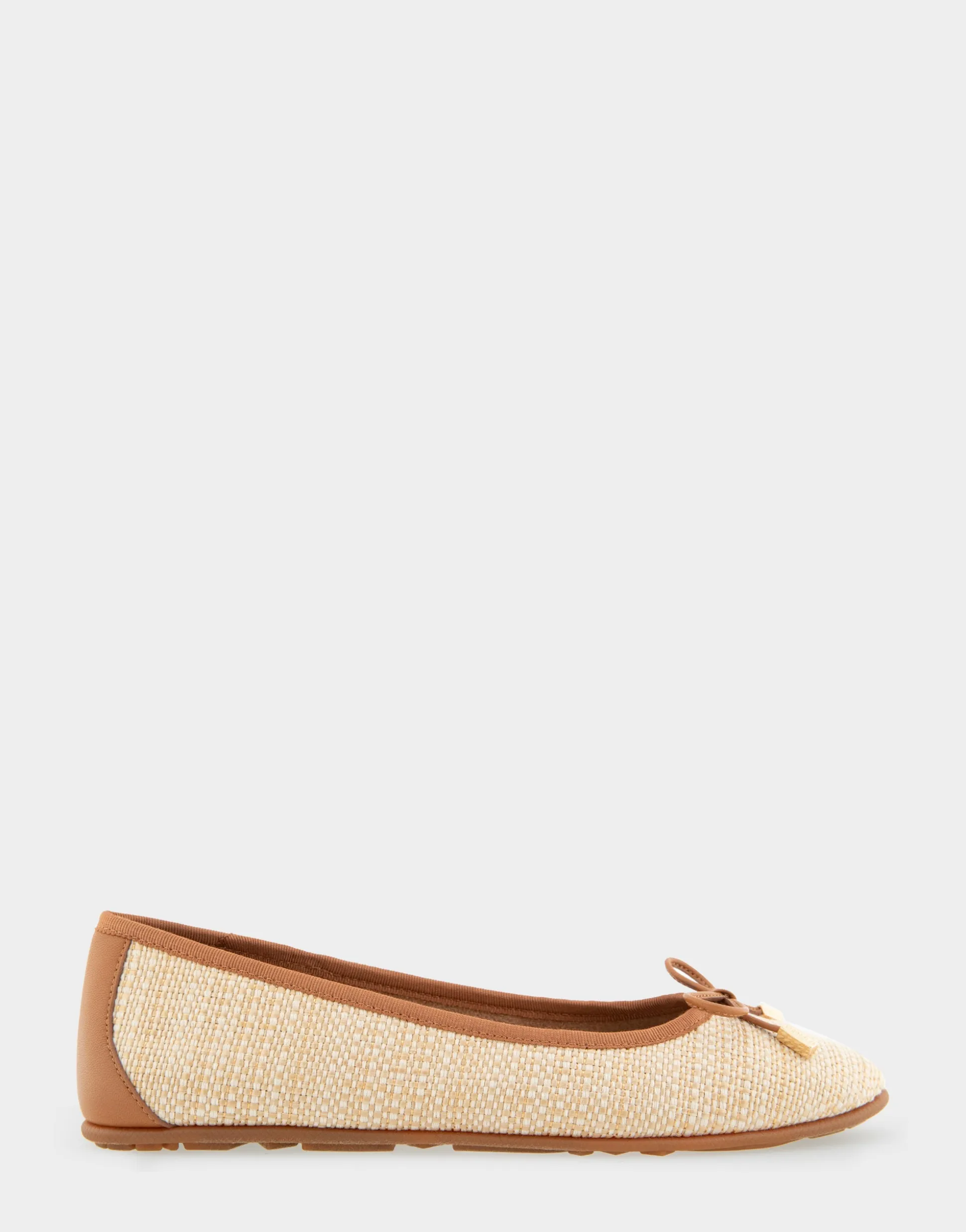 Comfortable Women's Ballet Flat in Natural Raffia Combo Raffia Fabric