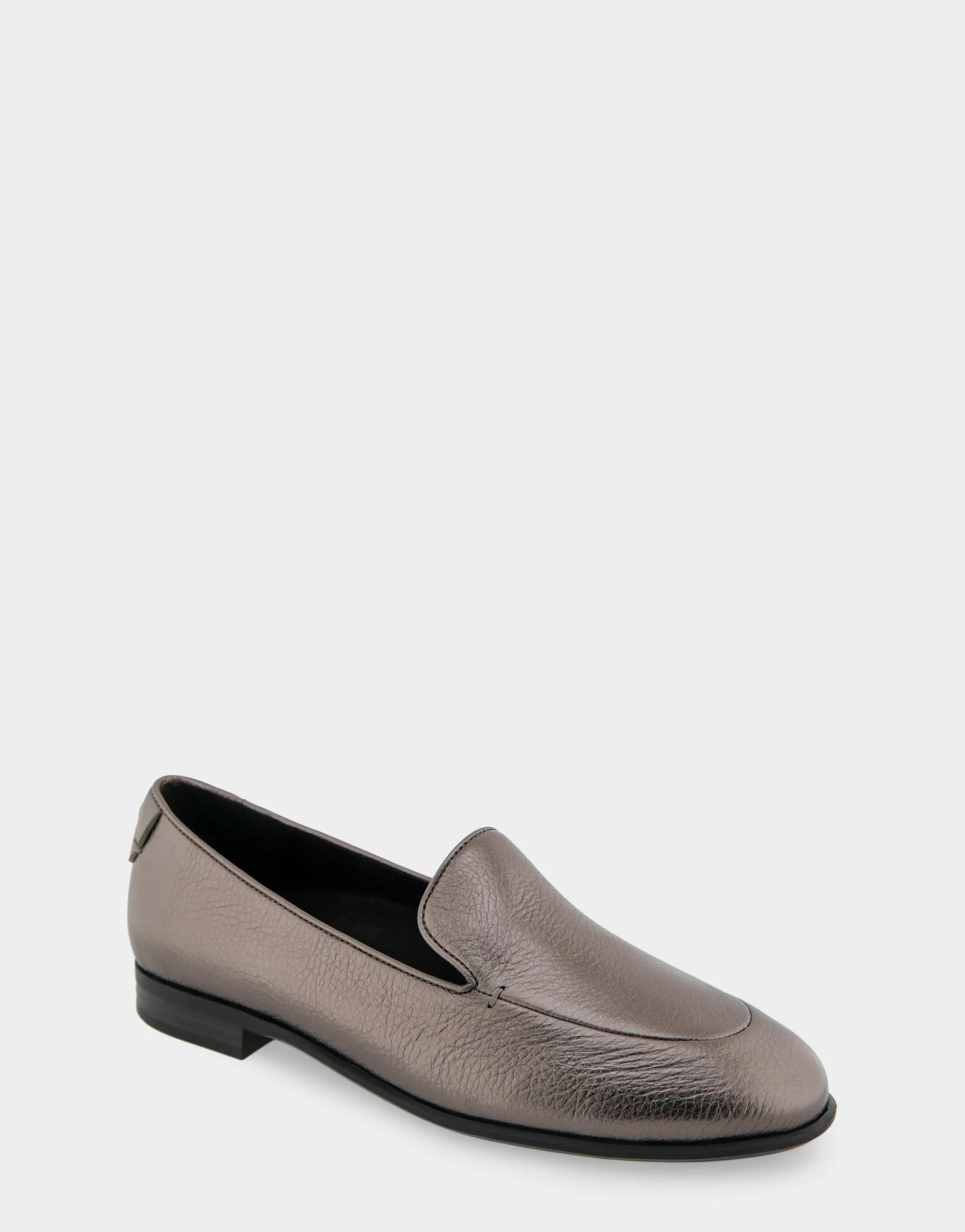 Comfortable Women's Flexible Tailored Clean Loafer in Gunmetal Pebbled Leather