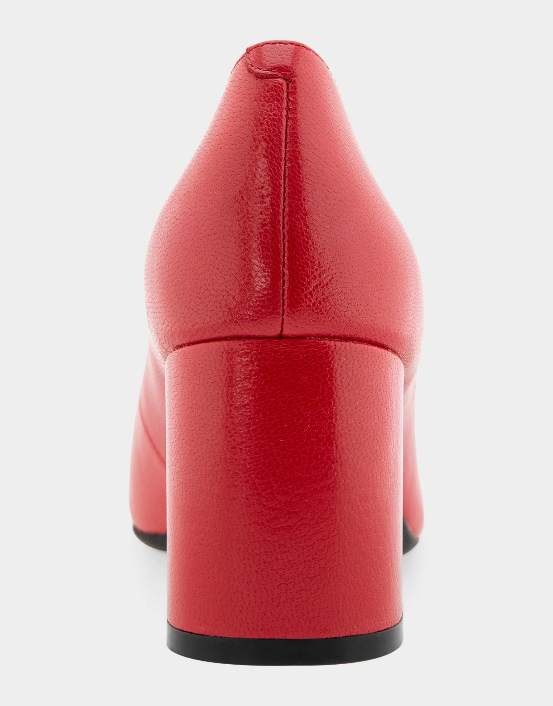 Comfortable Women's Mid-heel Pump in Racing Red Leather