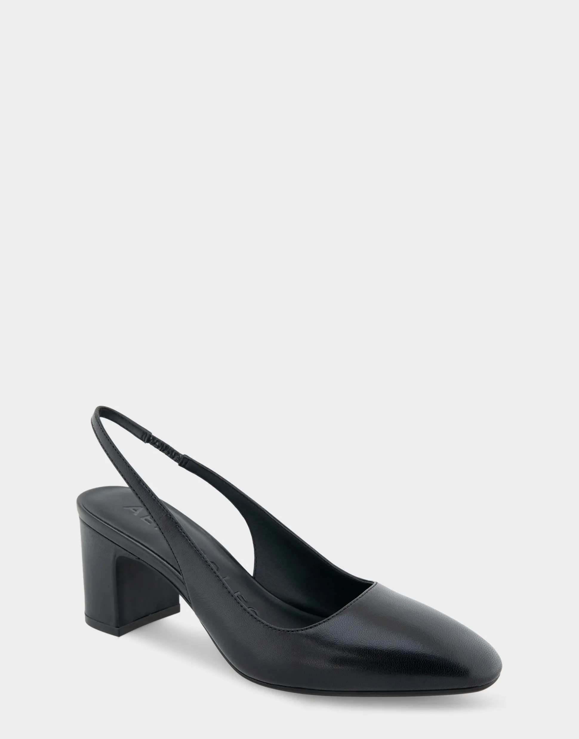 Comfortable Women's Slingback Mid-heel Pump in Black Leather